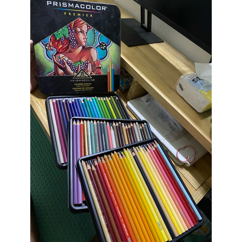 

PRELOVED PRISMACOLOR PREMIERE 72