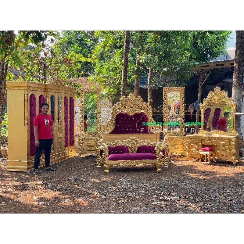 SET KAMAR UKIR MEWAH DIVAN UKIR JATI JEPARA