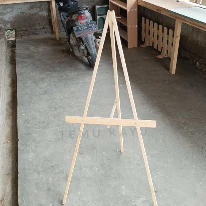 

FG2 Standing Poto Easel Kayu Stand Wedding 12cm Palang Polos