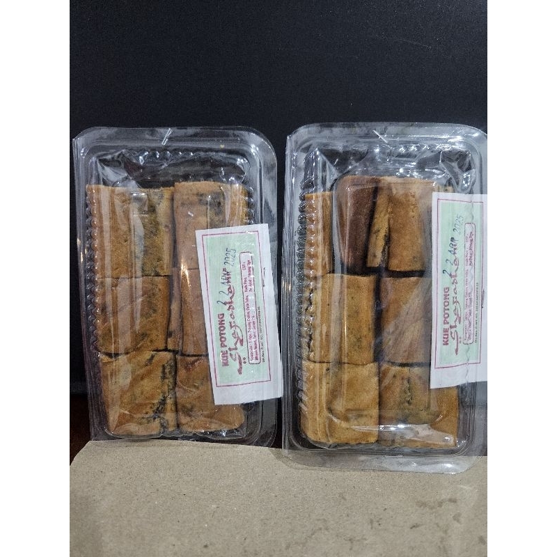 

roti potong kue potong kue jadul rasa coklat isi 12