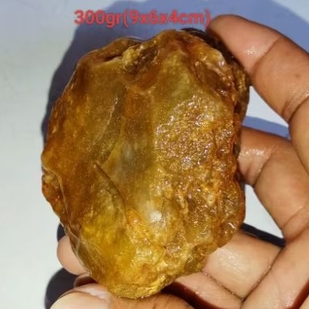 batu mani gajah madu kristal (700)