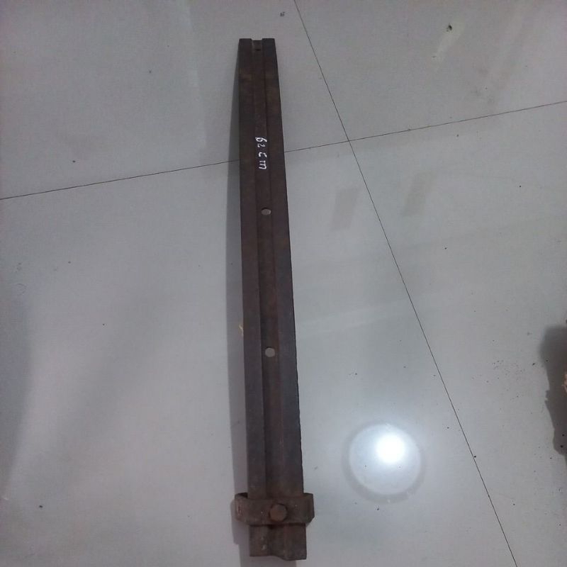 per jeep willys gen1 panjang 60cm sampai 100cm ada lubang tengah