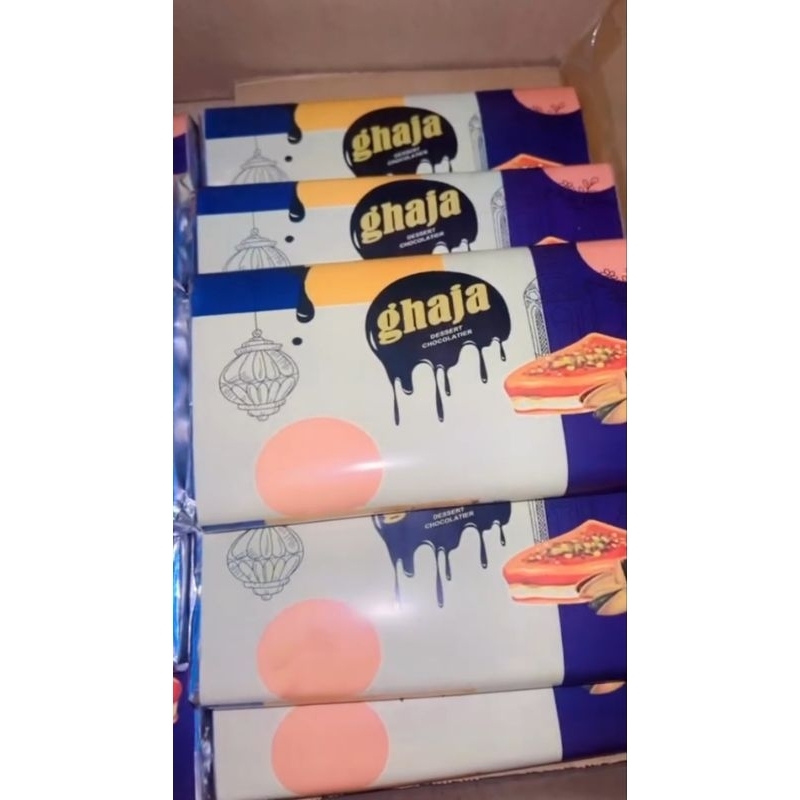 

coklat dubai viral versi lokal / coklat dubai viral