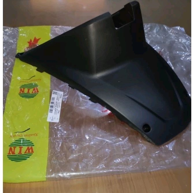 Cover Tangki Tutup Mesin Depan Vario 110 FI Esp Kualitas Original