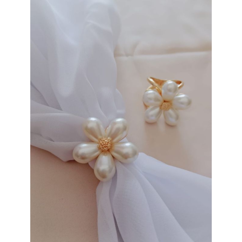 Kolong ring cincin jilbab bunga mutiara