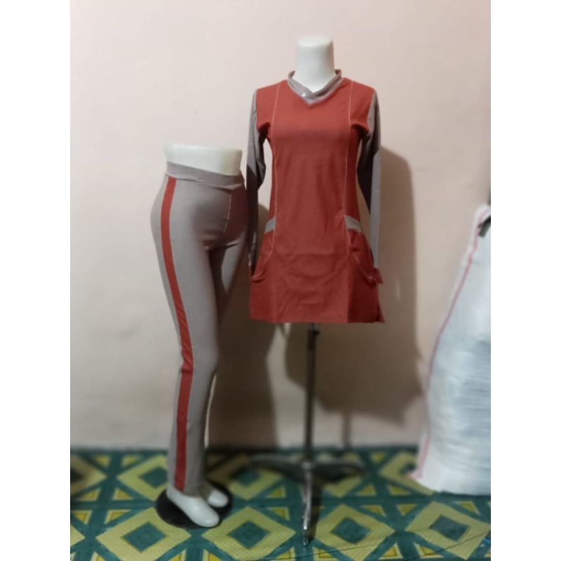 Setelan Olahraga Wanita Seragam Senam Muslimah