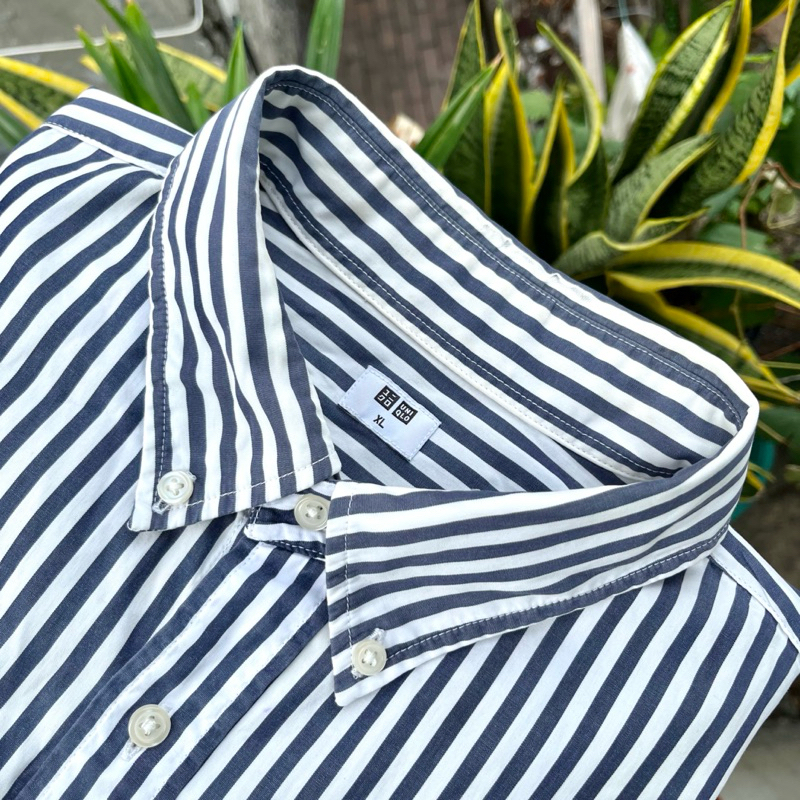 [Reject Sale] Kemeja Cotton UNIQLO Striped White Grey (XL)