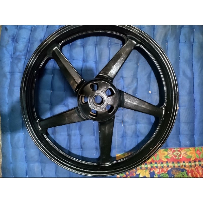 velk velg racing depan vixion old  ring 17 original bekas