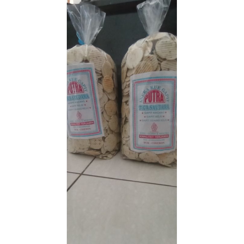 

kue gapit kacang 1bal isi 1kg
