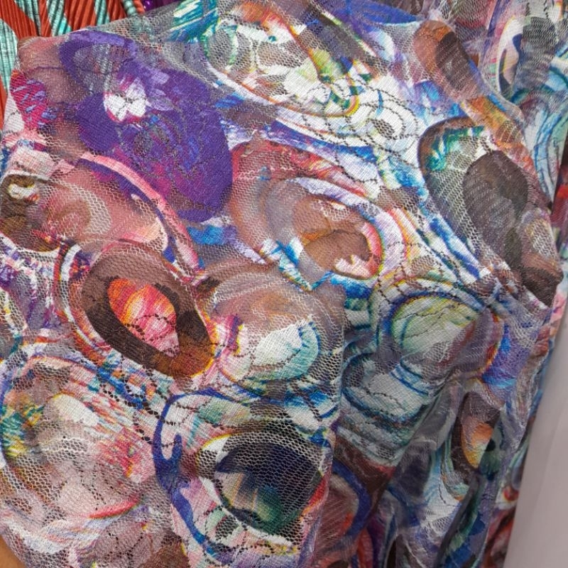 kain brokat tile//kain brokat tile motif