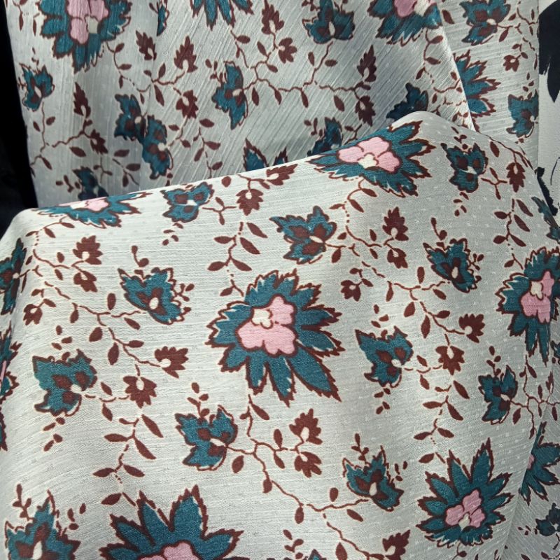 Kain - Kain Yoryu Silk Motif Bunga Import - Kain Satin Silk - Kain Meteran Lqc | Harga Per Setengah 