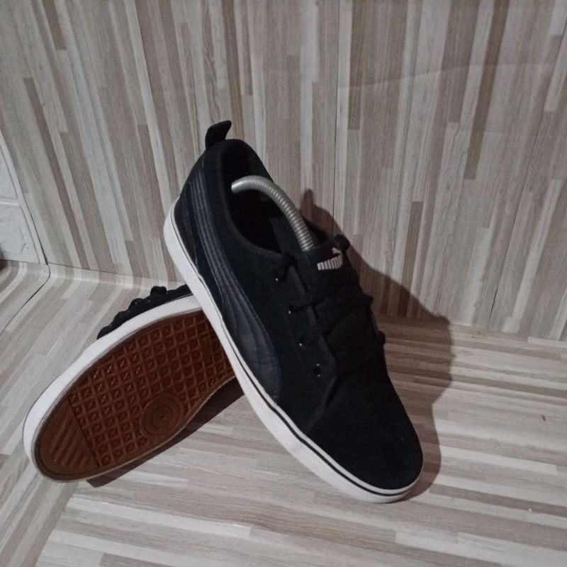 Sepatu Second Branded PUMA