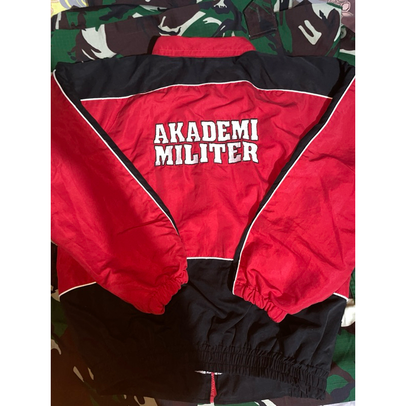 Jaket olahraga Akmil asli jatah taruna