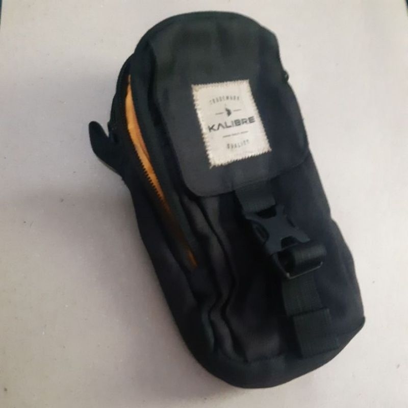 tas pinggang kalibre
