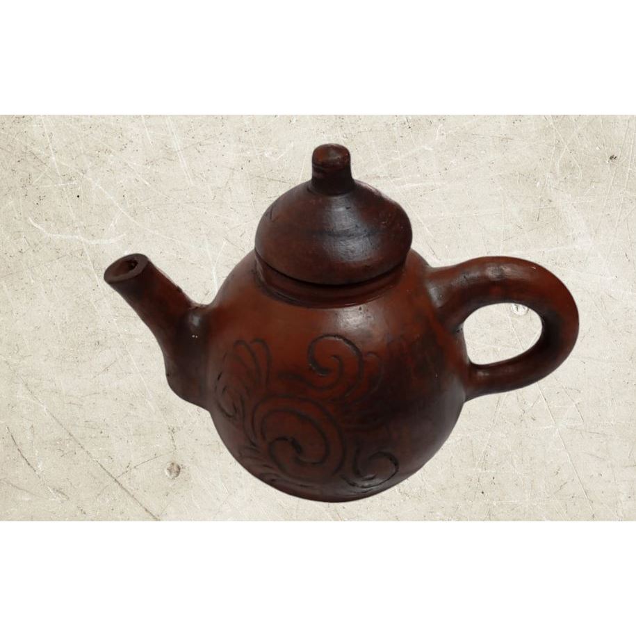 Teko Teh Poci Mungil Motif Ukir | Teko Poci Gerabah Tanah Liat | Teko Tanah Liat