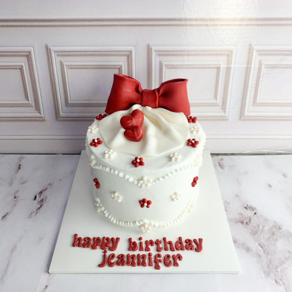 

Kue Ulang Tahun/Birthday Cake/Kue ultah Tema Pita/Kue Birthday Jakarta