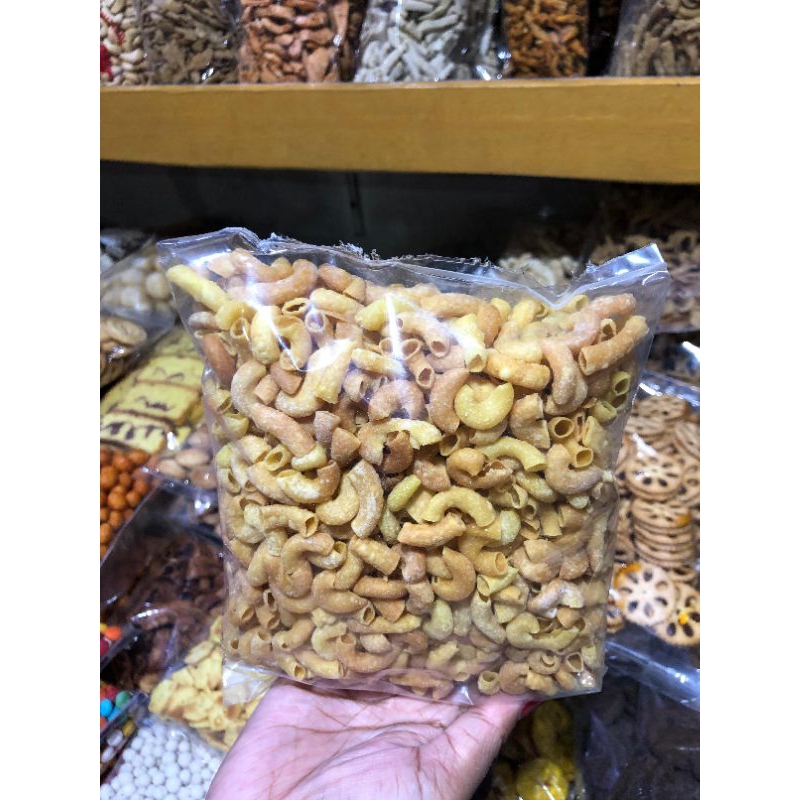

MAKARONI BANTAT GURIH ASIN 250 GRAM