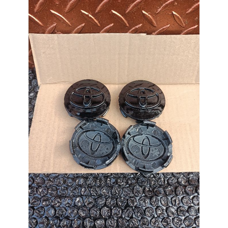 dop tutup velg mobil Toyota Avanza model hitam