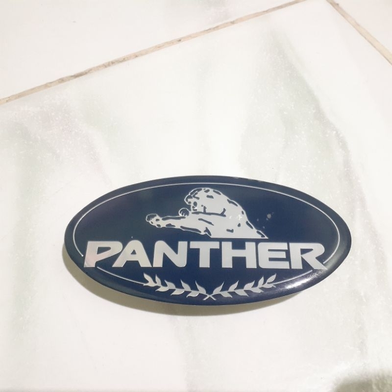 Emblem Mobil Isuzu Panther Original