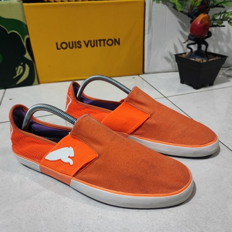 Sepatu Slip On Keren Original PUMA