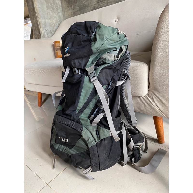 carrier deuter second/ tas gunung 50+10 L