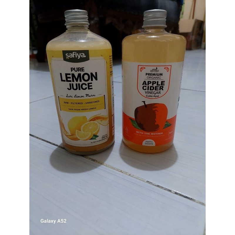 

PAKET DIET COMBO || CUKA APEL 500 ML PLUS LEMON JUICE 500 ML BY SAFIYA