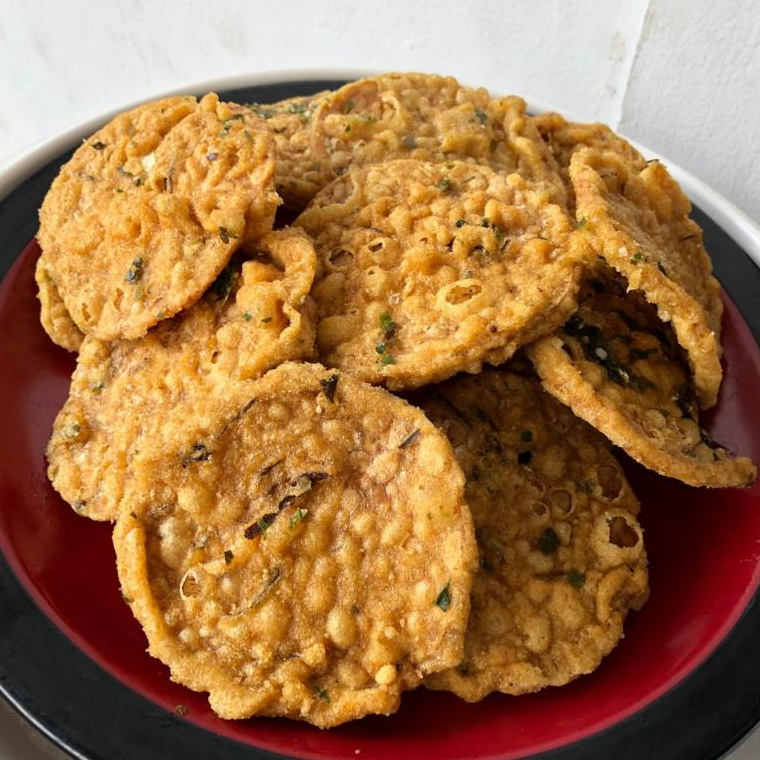 

500 Gram Keripik Tempe Bulat Varian Rasa Original Daun Jeruk