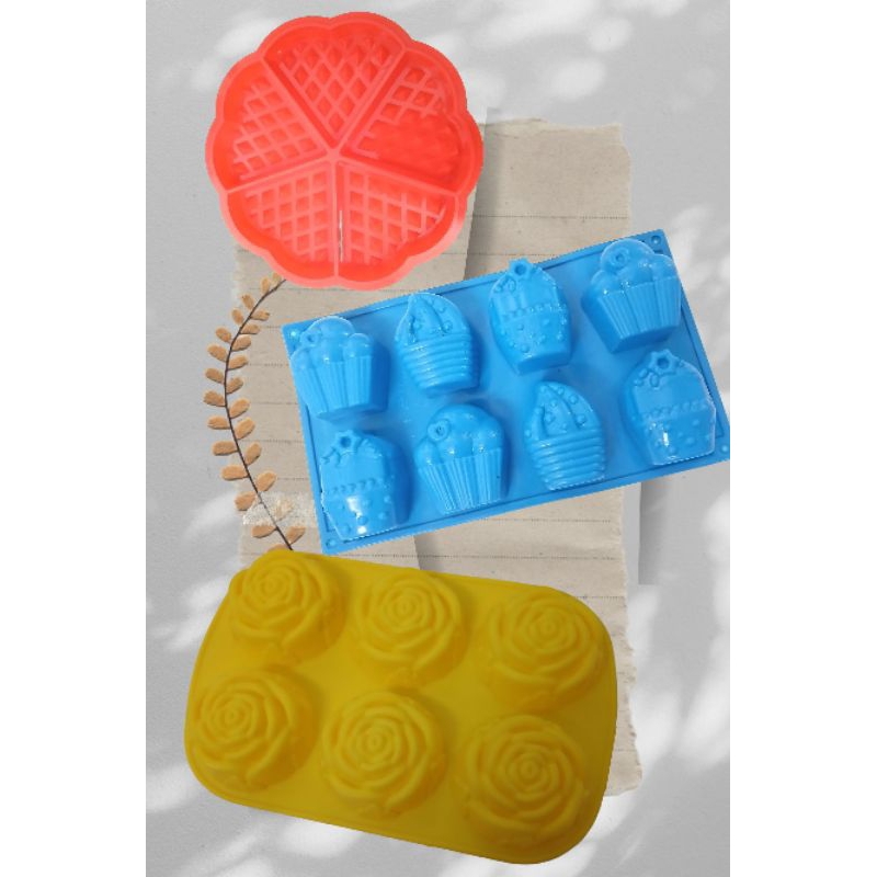 Cetakan Puding/kue karakter silikon
