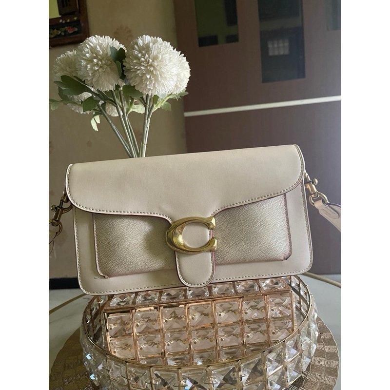 Preloved Tas Coach Putih Ori Butik