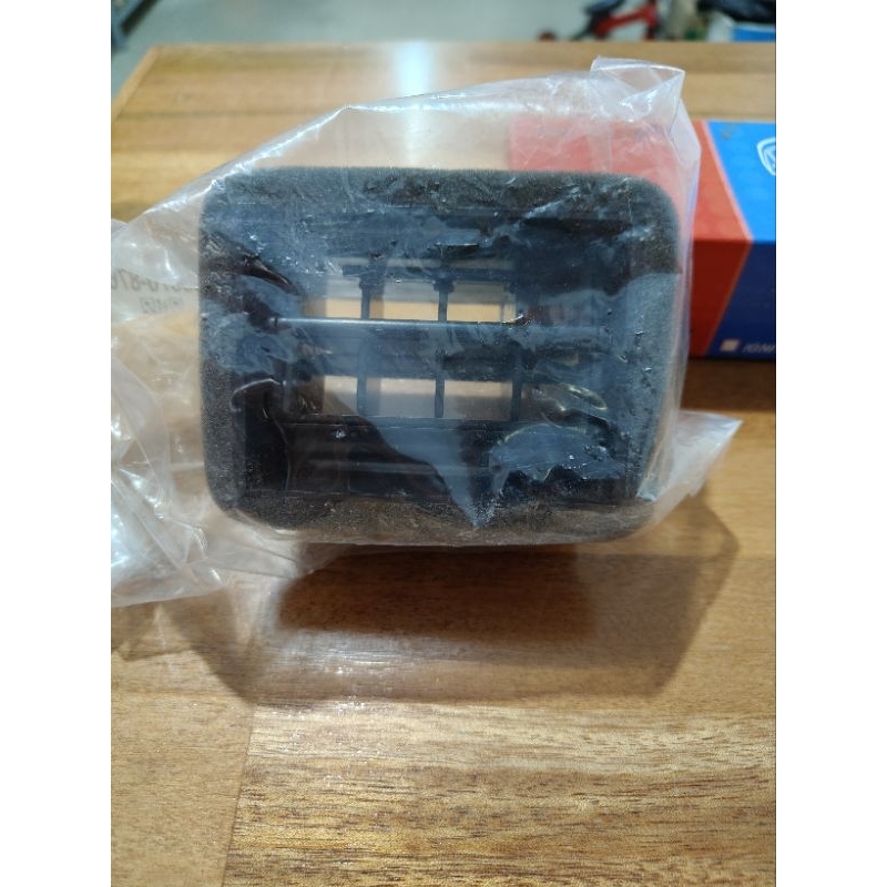 kisi AC tengah taft gt ASLI DAIHATSU kisi kisi AC taft gt hiline rocky feroza independent