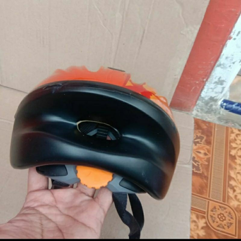 helm sepeda anak prowell bekas