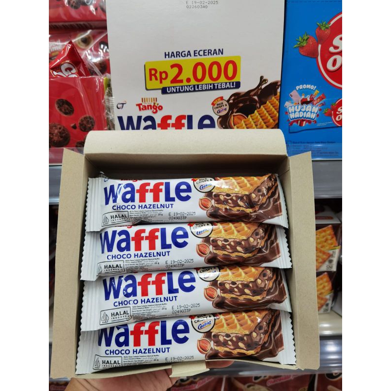 

TANGO WAFFLE WAFER COKLAT BOX ISI 12 KEMASAN 2000