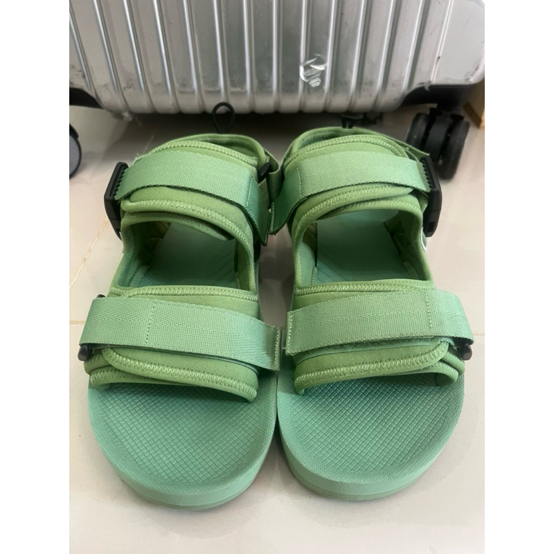 Hijack sandals (preloved)