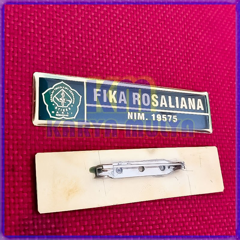 

Name Tag Logo Sekolah Kesehatan Papan Nama Logo Stikes Custom - Karya Mulya