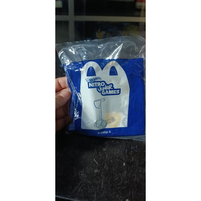happy meal hot wheels nitro junior