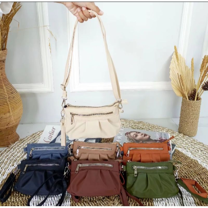 Tas Selempang wanita serut/Tas Bahu Wanita serut