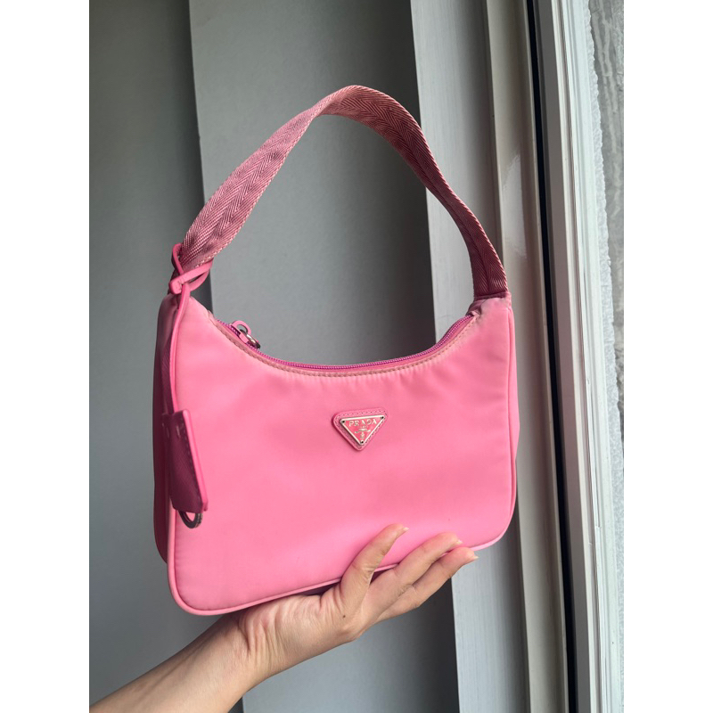 preloved prada shoulder bag