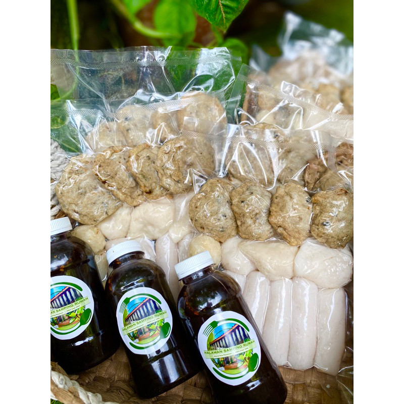 

Pempek ikan tenggiri super mix isi 15