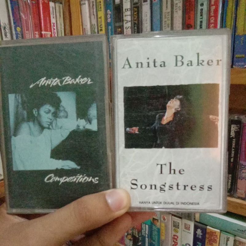 [PAKET] Kaset Anita Baker (2 album)