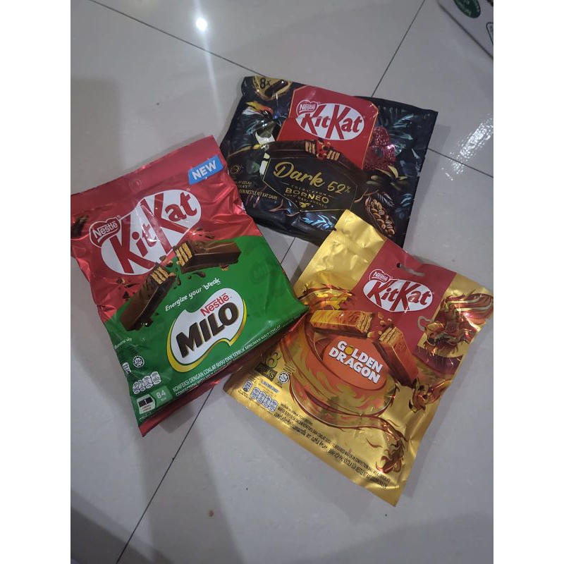 

(SATUAN) Kitkat Oleh-oleh Malaysia impor Luar Negeri Milo Dark 52% Borneo Golden Dragon Halal