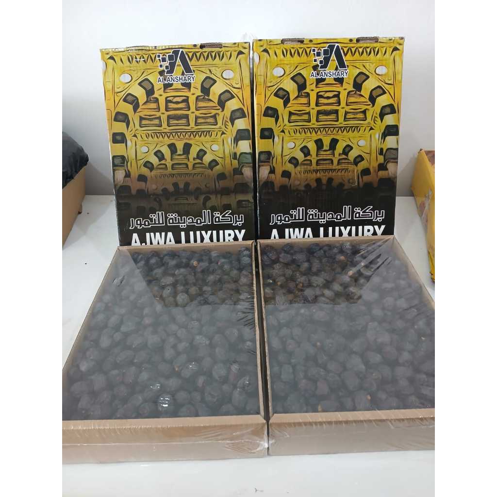 

Kurma AjwaLuxury Al Anshary Kemasan 5 kg Kurma Ajwa Luxury / Kurma Ajwa Madinah Premium