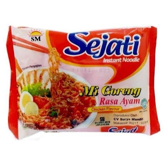 

SEJATI MIE GORENG 65 GR / 1 DUS ISI 40 BKS