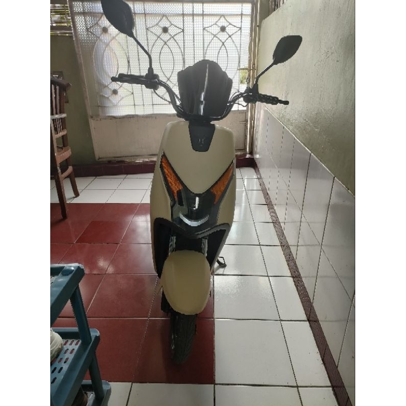 SEPEDA LISTRIK U-WINFLY TIPE D60/JUAL MURAH/FREE POMPA/FREE KESET