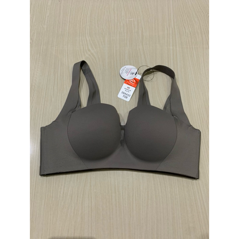 Elena Push Up Bra BH Tanpa Kawat Cup B Setengah Cup Busa Tebal Size 34B Model Kait 3