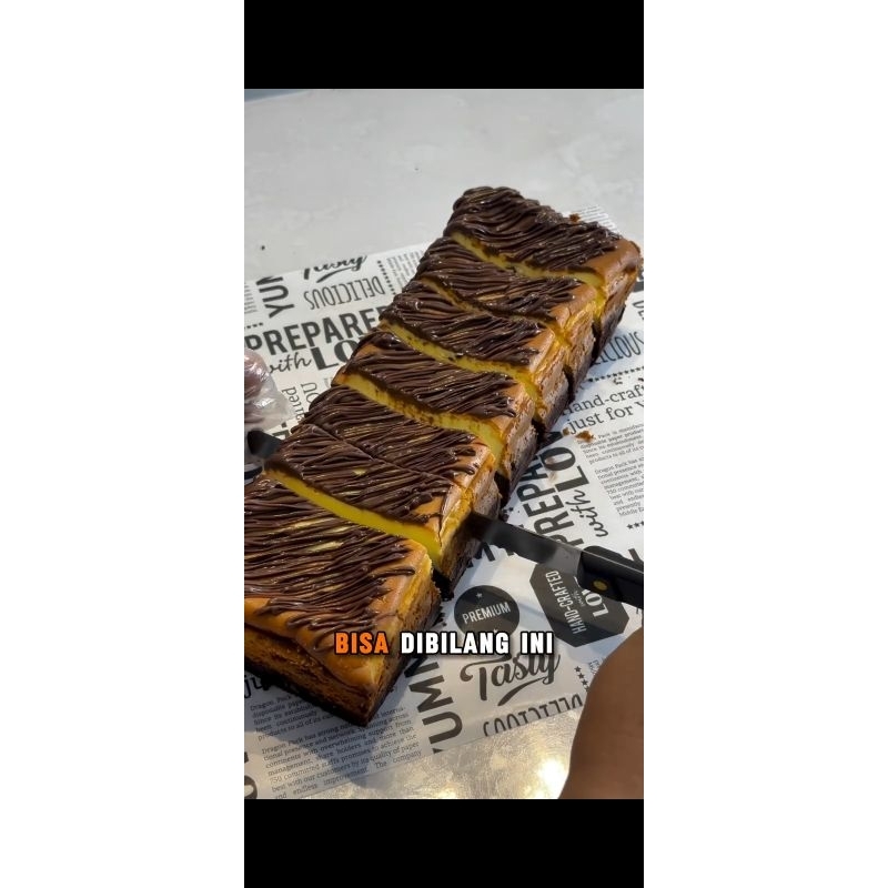 

BURNT CHEESECAKE WHOLE