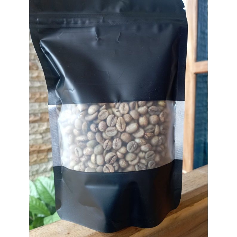 

Biji kopi Robusta Lampung. 1000gram
