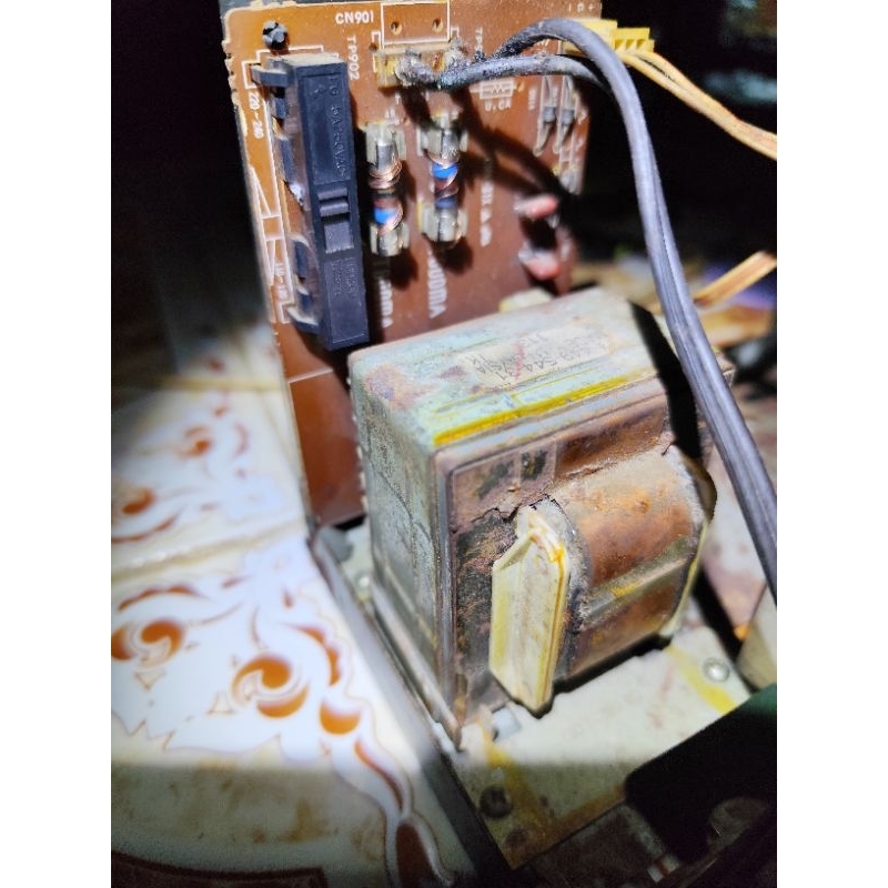 Mesin Kompo Radio Jadul Antik Vintage Radio Tipe Sony FH-311 hanya yg diorder Part Kanibalnya