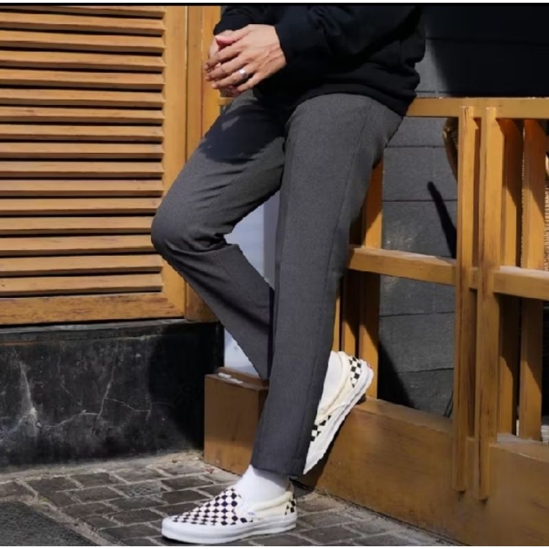 Celana panjang pria keper slimfit dan reguler