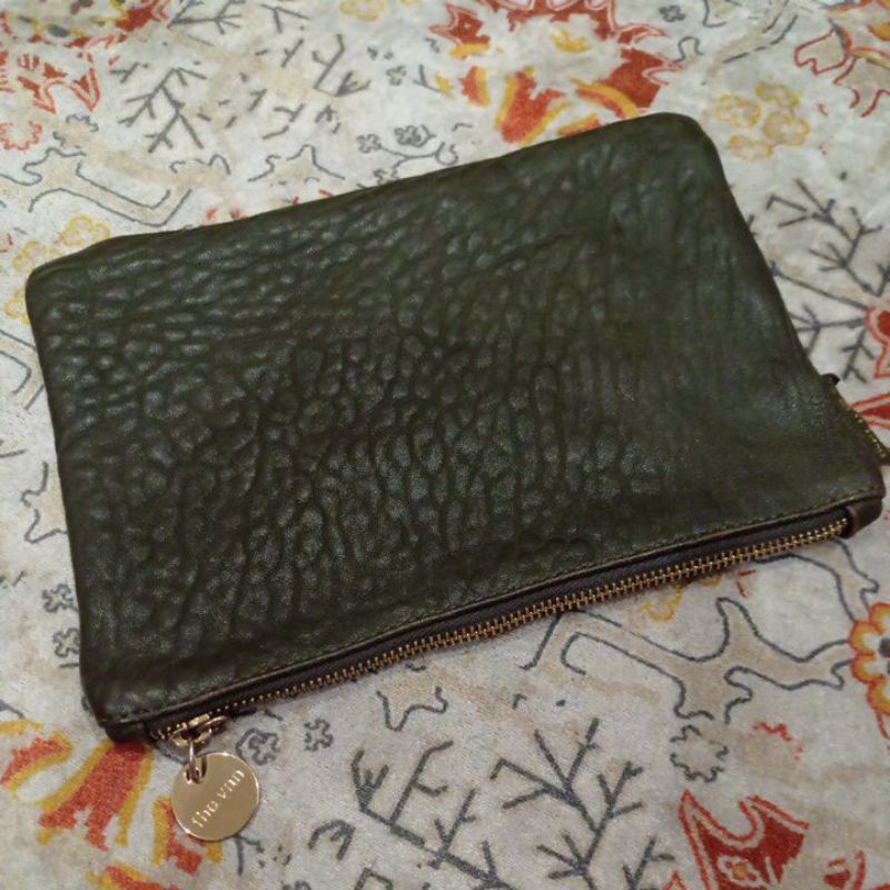 Dompet Clutch thevan preloved