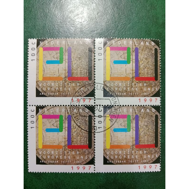 

Prangko Nederland 100 Cent Blok 4 Tahun 1997 UN USED